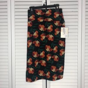 LuLaRoe Cassie Pencil Skirt Size: M